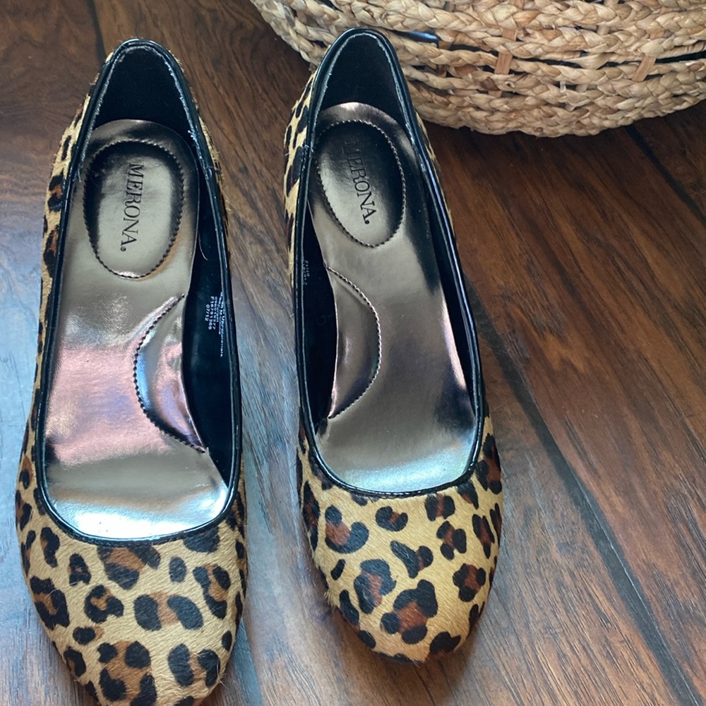 Merona cheeta print heels size 7.5